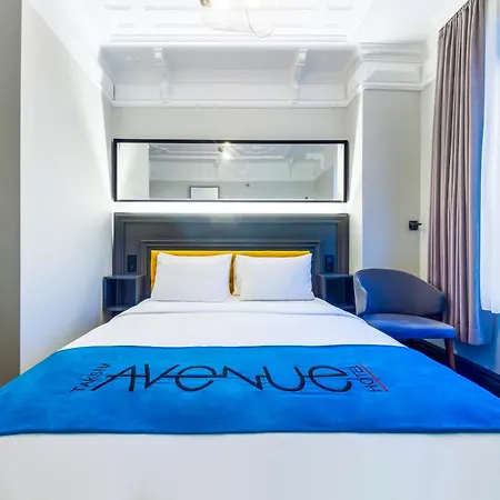 Taksim Avenue Otel 4*