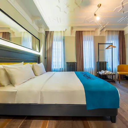 Taksim Avenue Otel 4*
