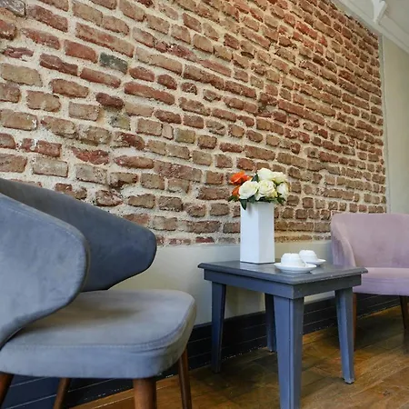Taksim Avenue 4*