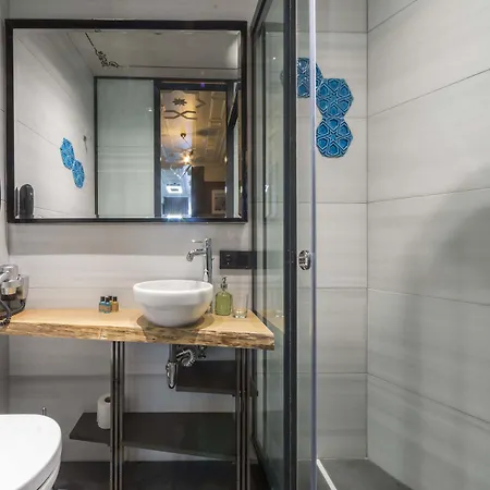 Taksim Avenue Hotel 3*